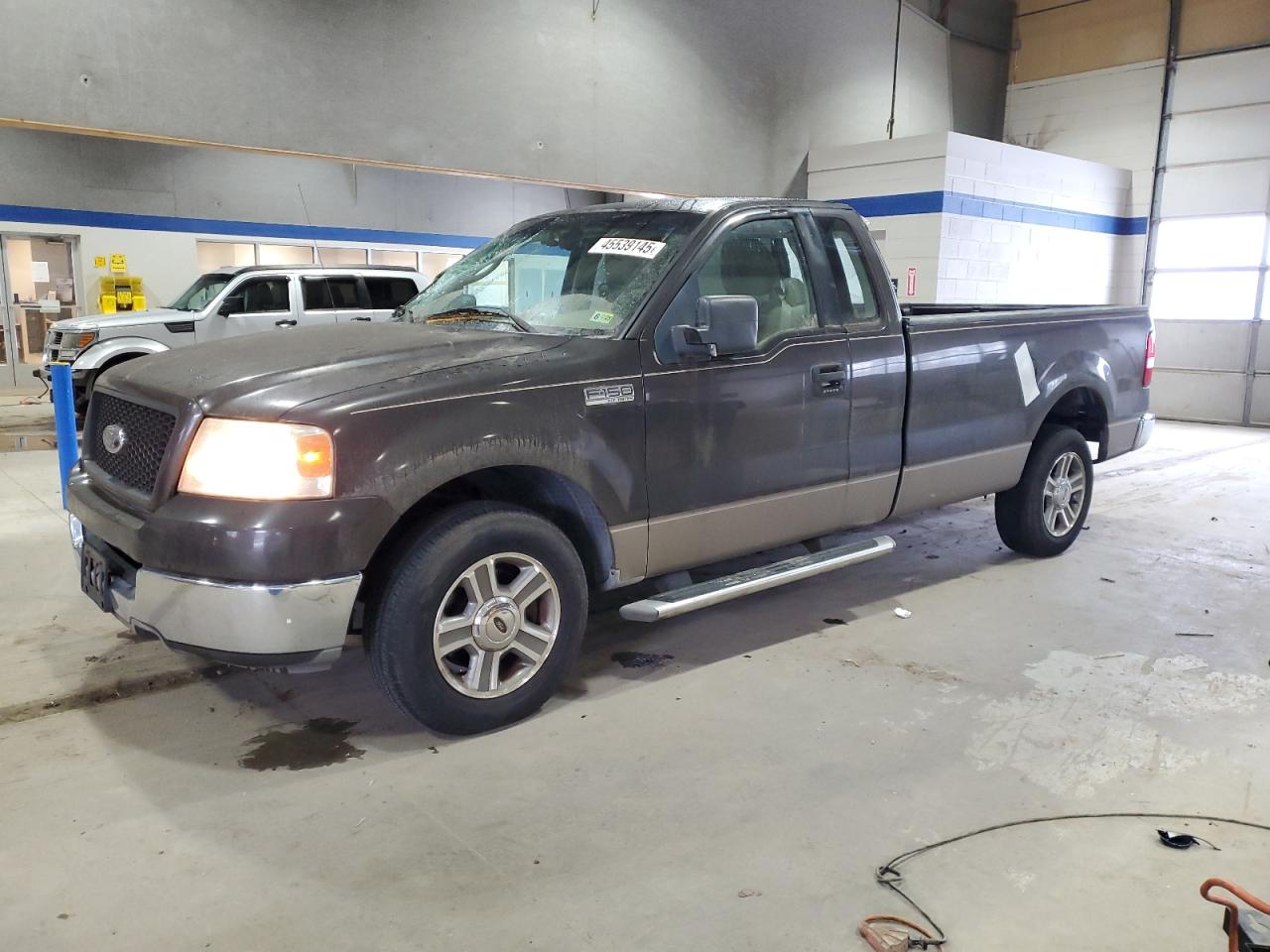 2005 Ford F-150 - Image 1