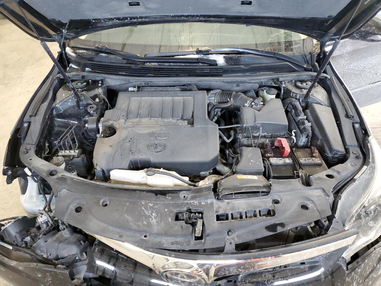 2016 Toyota Avalon - Image 12