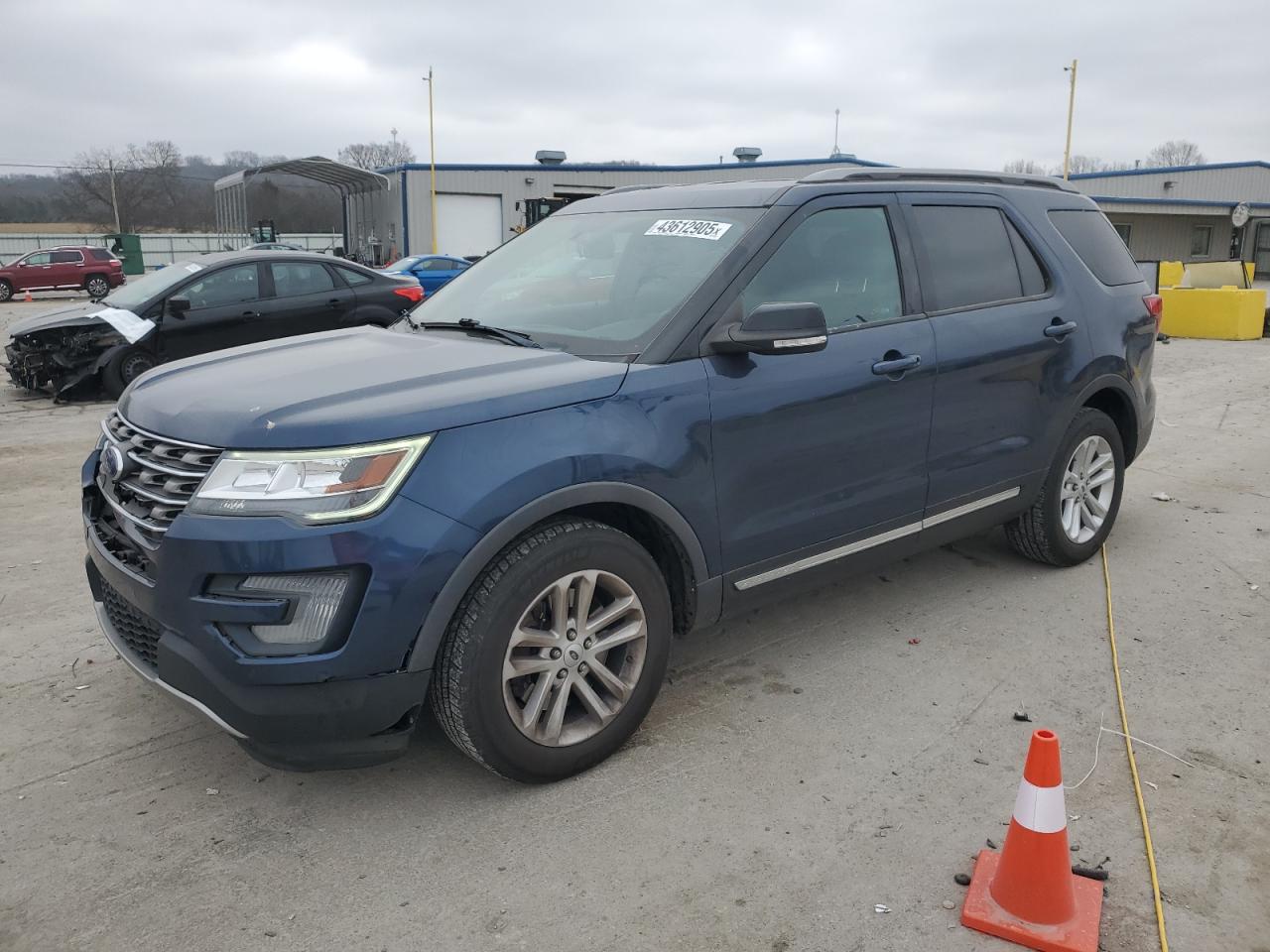 2017 Ford Explorer - Image 1