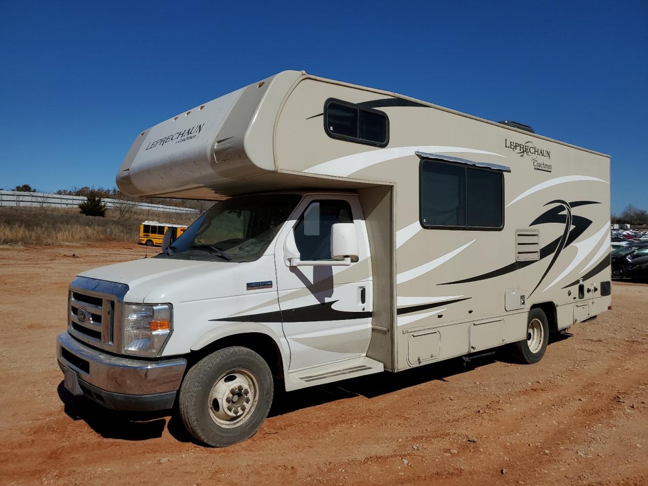 2014 Ford Econoline - Image 2
