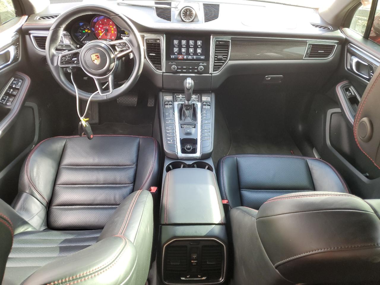 2018 Porsche Macan - Image 8