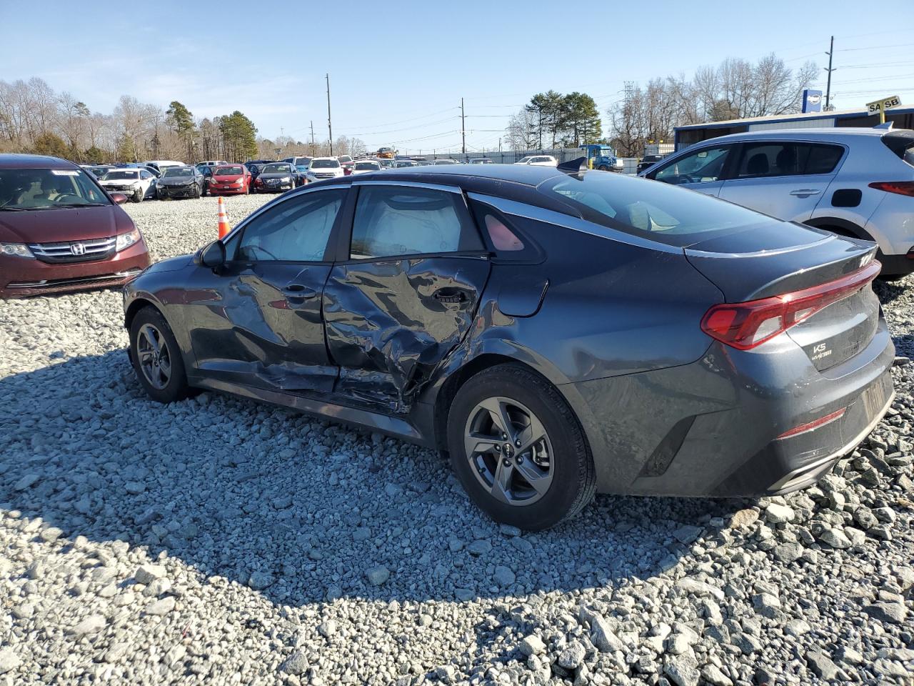 2024 Kia K5 - Image 2