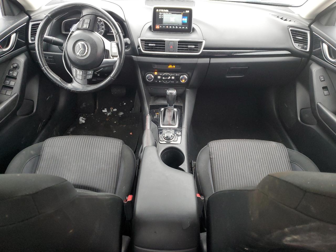 2016 Mazda 3 - Image 8