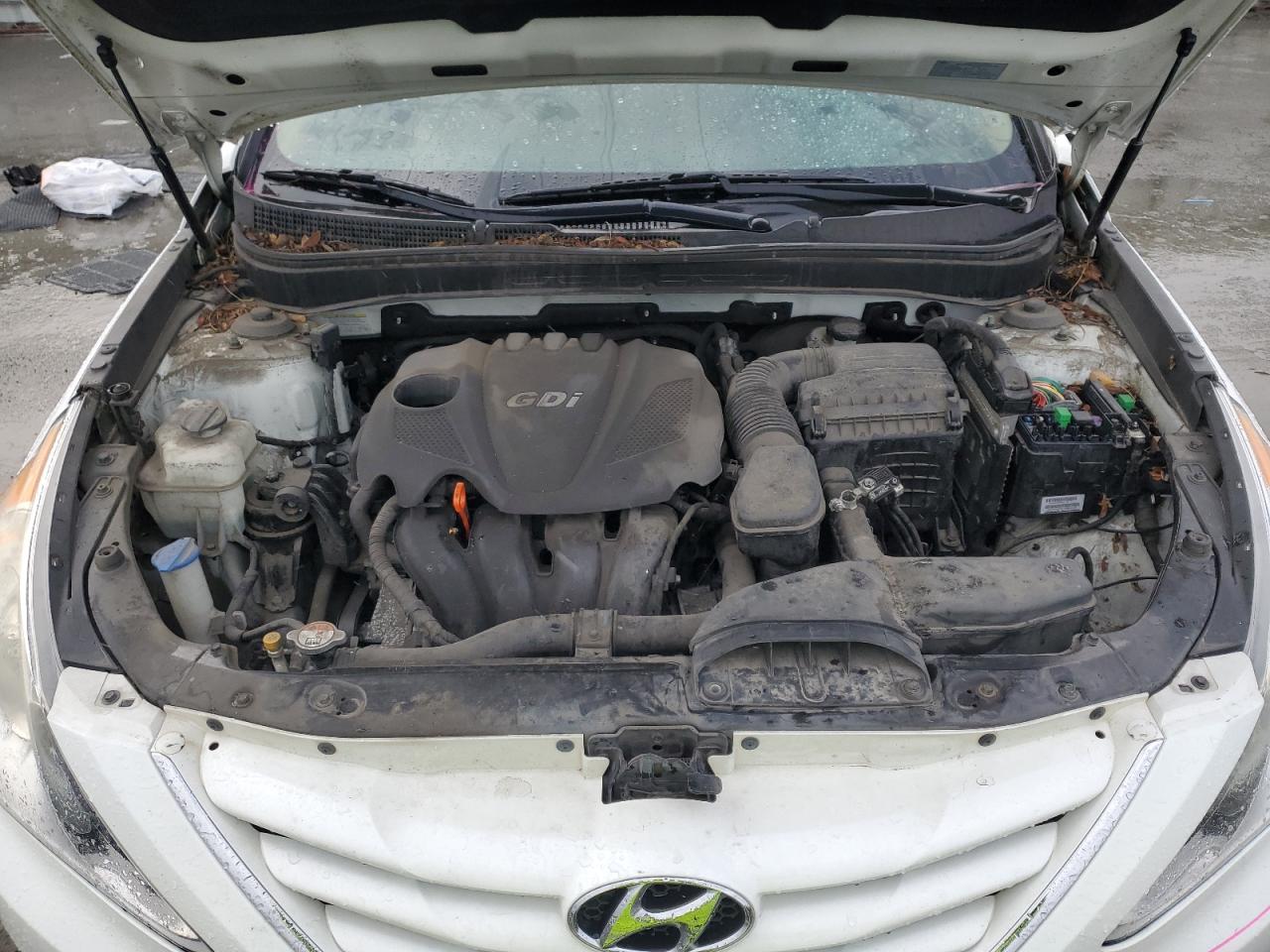 2013 Hyundai Sonata - Image 12