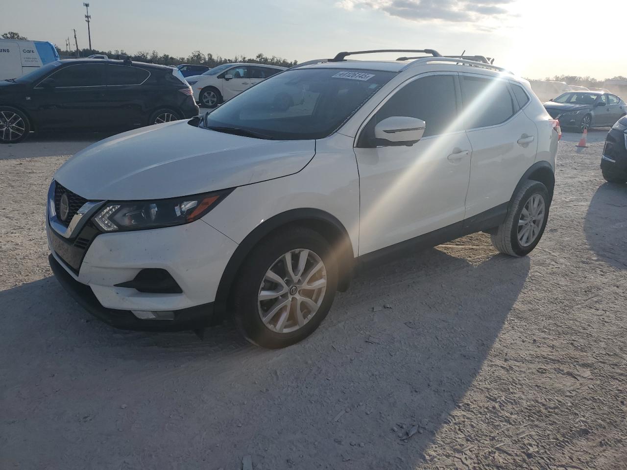 2020 Nissan Rogue - Image 1