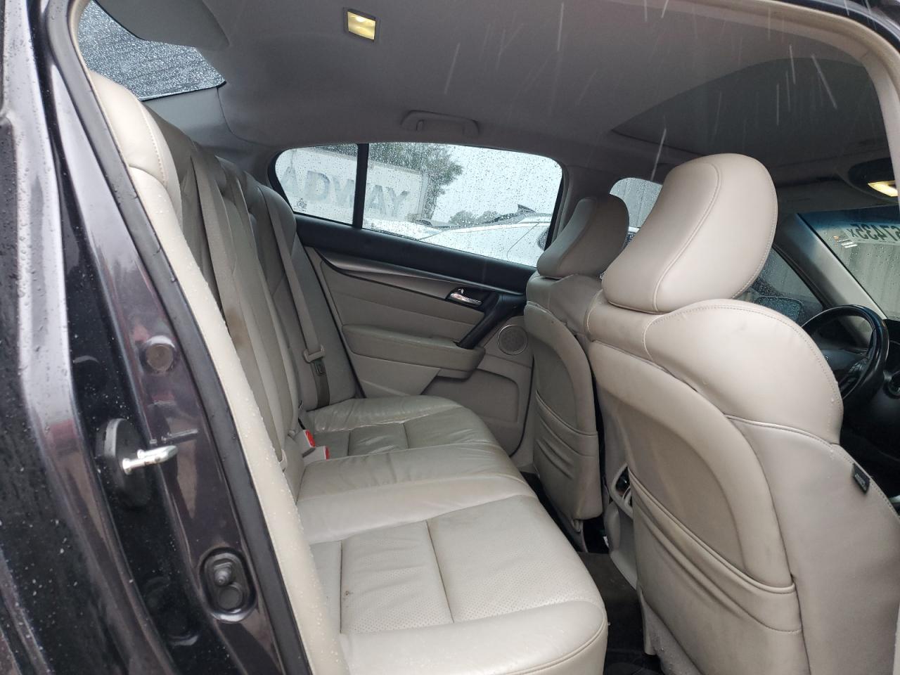 2012 Acura TL - Image 10