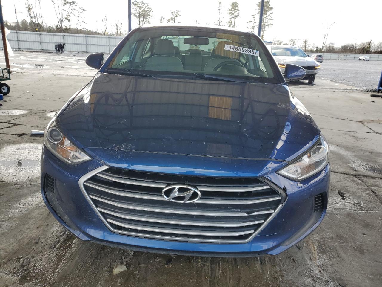 2017 Hyundai Elantra - Image 5