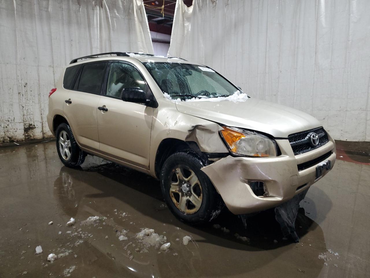2010 Toyota RAV 4 - Image 4