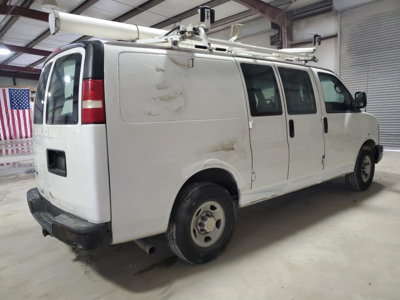 2012 Chevrolet Express - Image 3