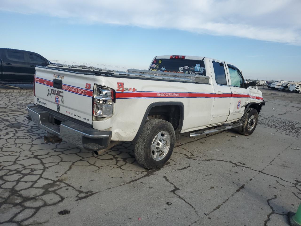 2015 GMC Sierra - Image 3