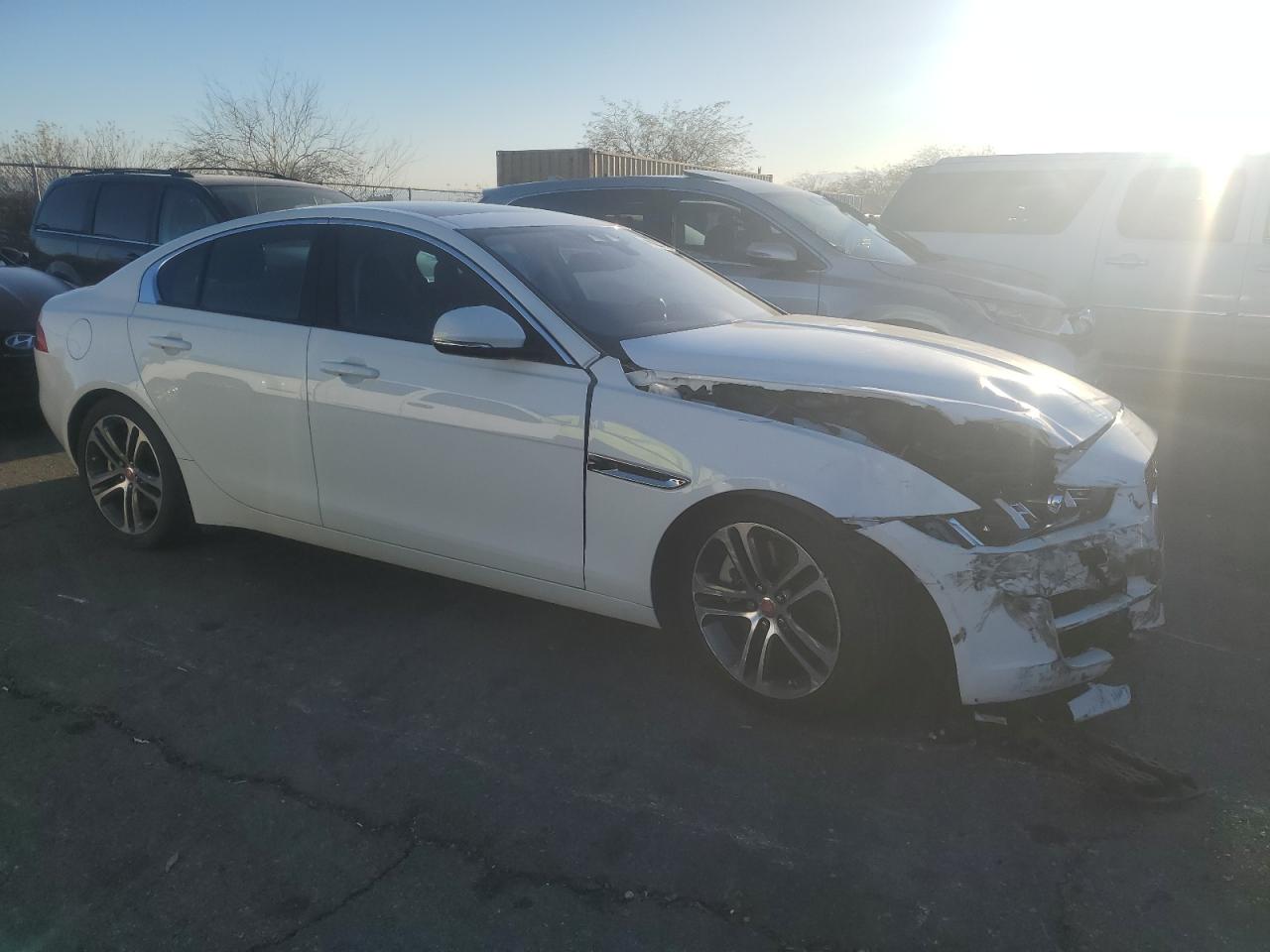 2017 Jaguar XE - Image 4