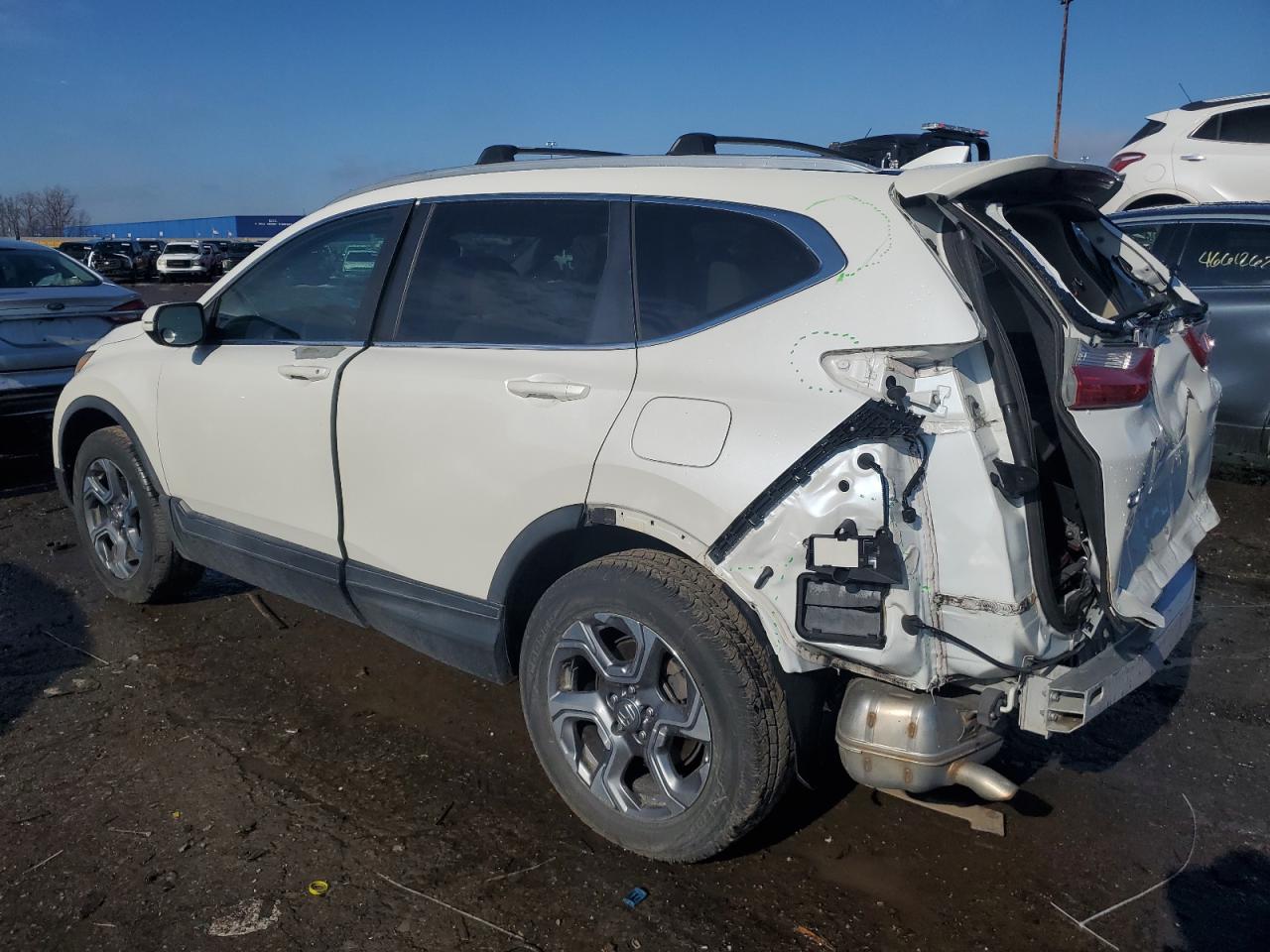 2017 Honda CR-V - Image 2