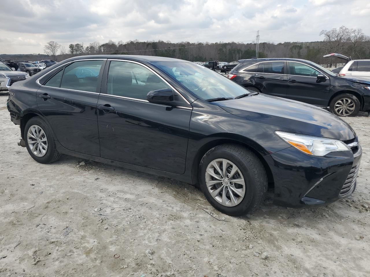 2016 Toyota Camry - Image 4