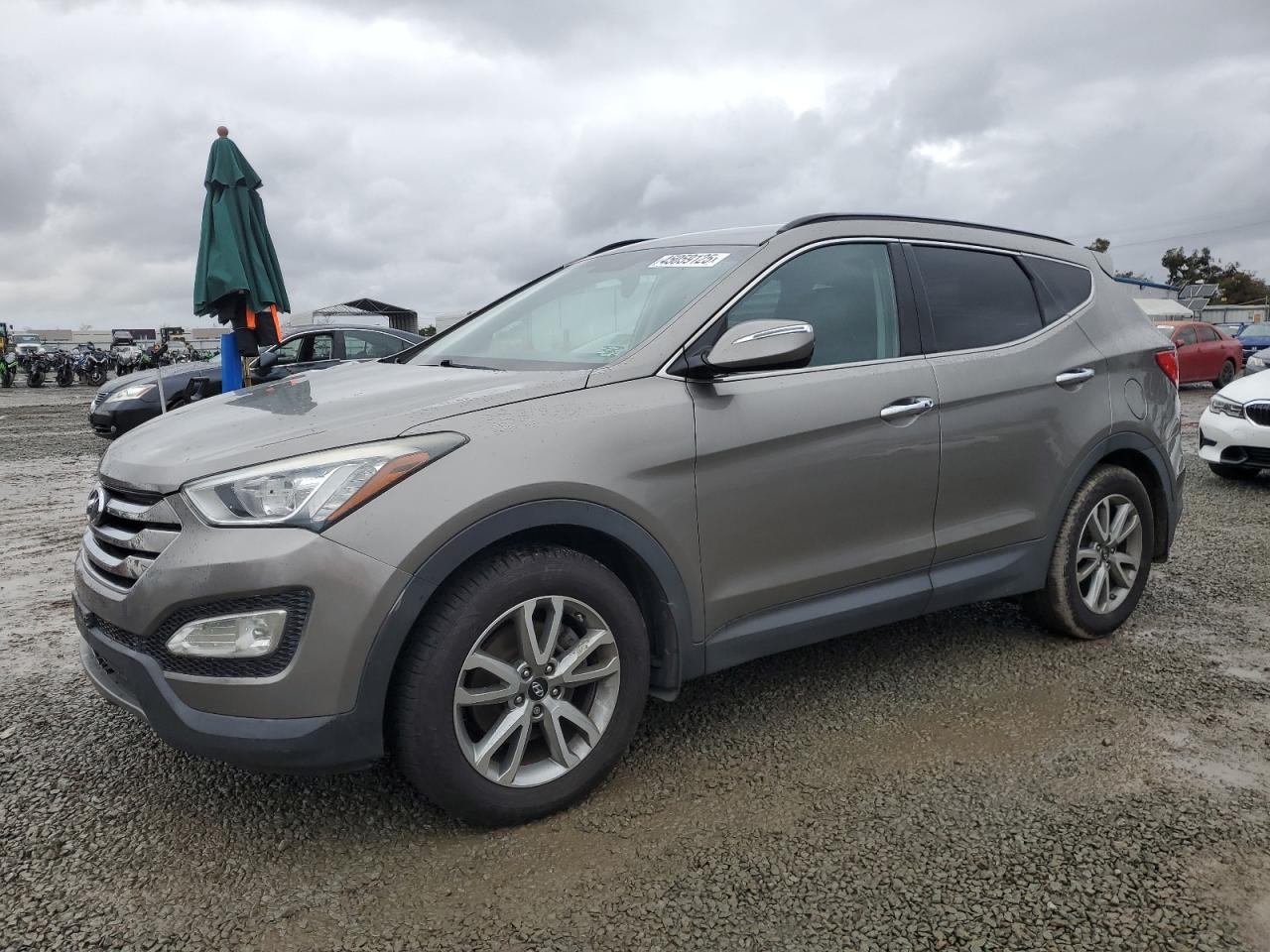 2015 Hyundai Santa Fe - Image 1