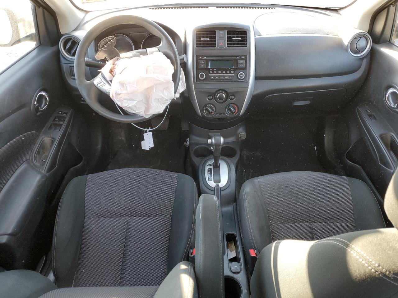 2018 Nissan Versa - Image 8