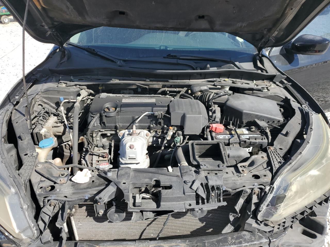 2013 Honda Accord - Image 11
