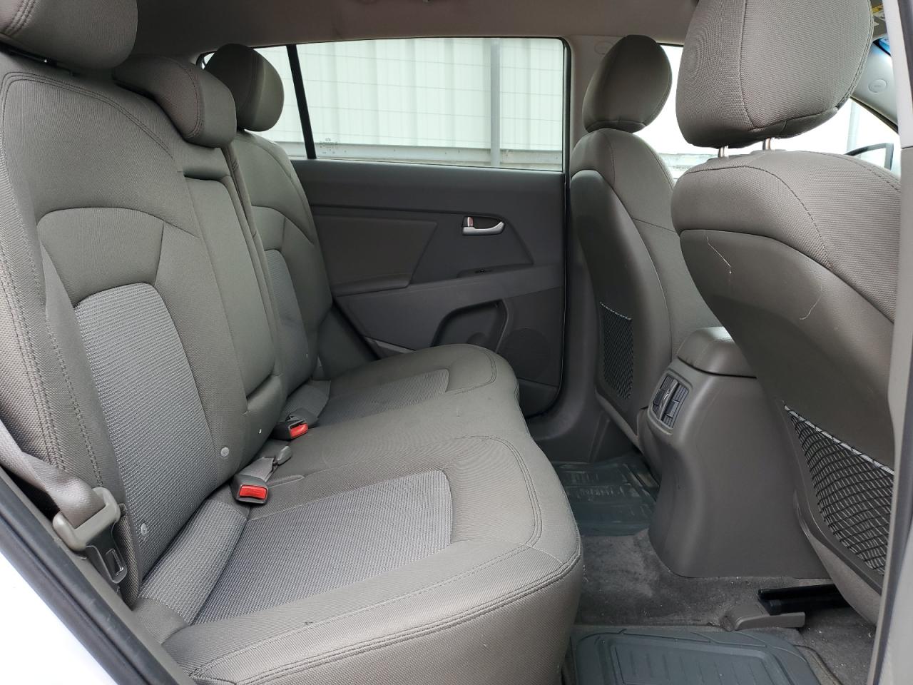 2016 Kia Sportage - Image 11