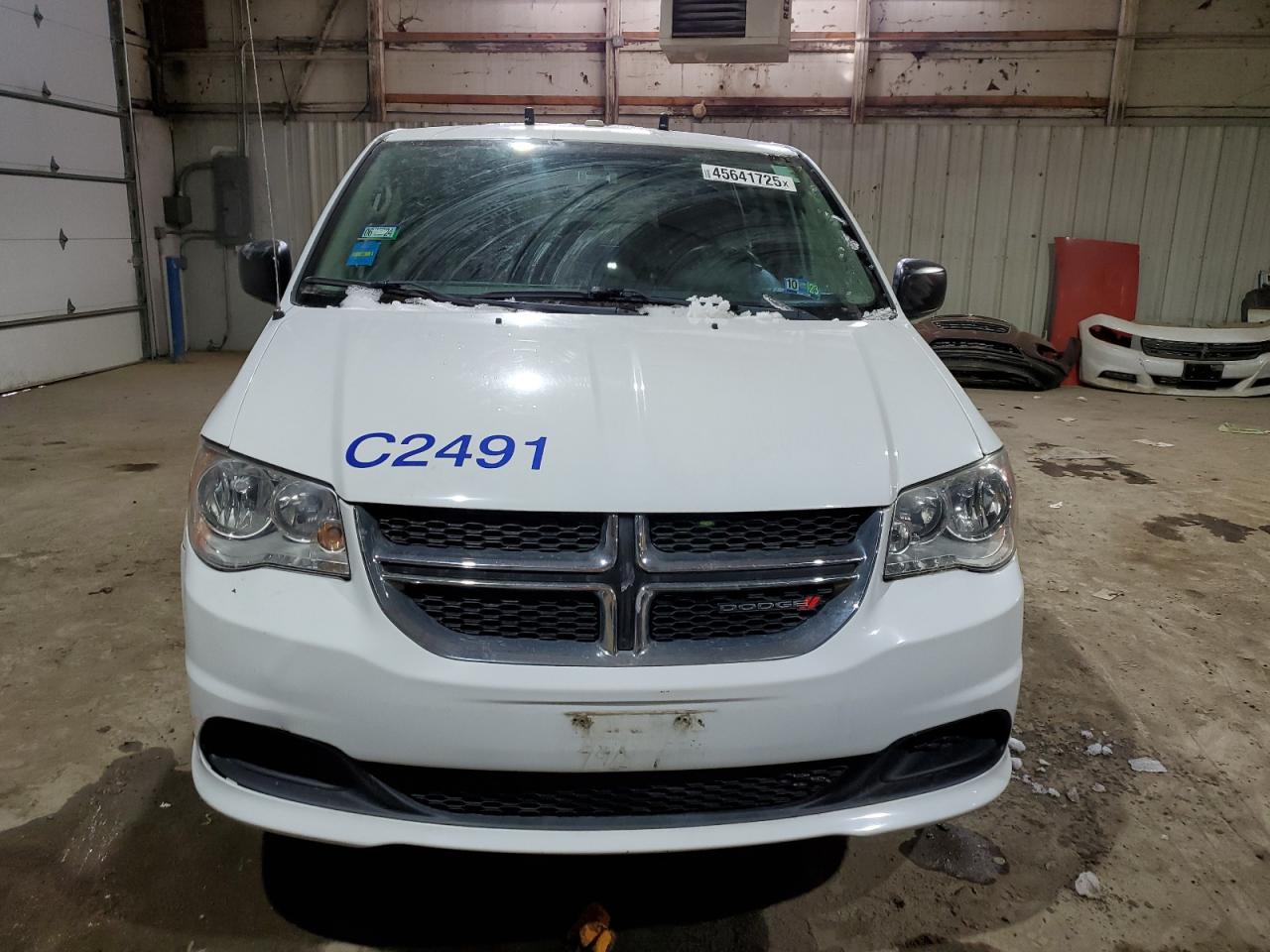 2016 Dodge Caravan - Image 5