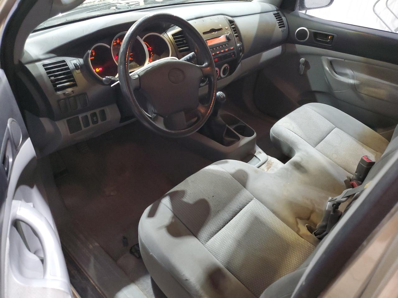 2005 Toyota Tacoma - Image 8
