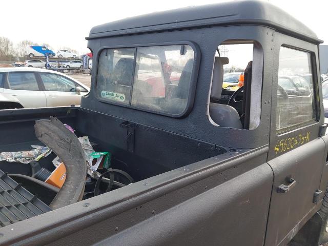 2003 LAND ROVER DEFENDER 9