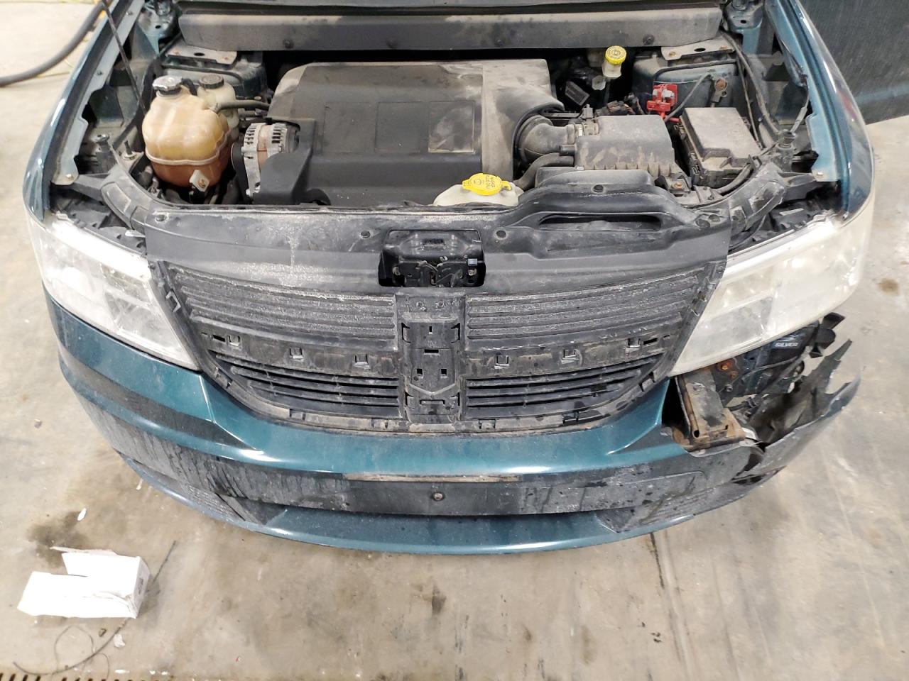 2009 Dodge Journey - Image 12
