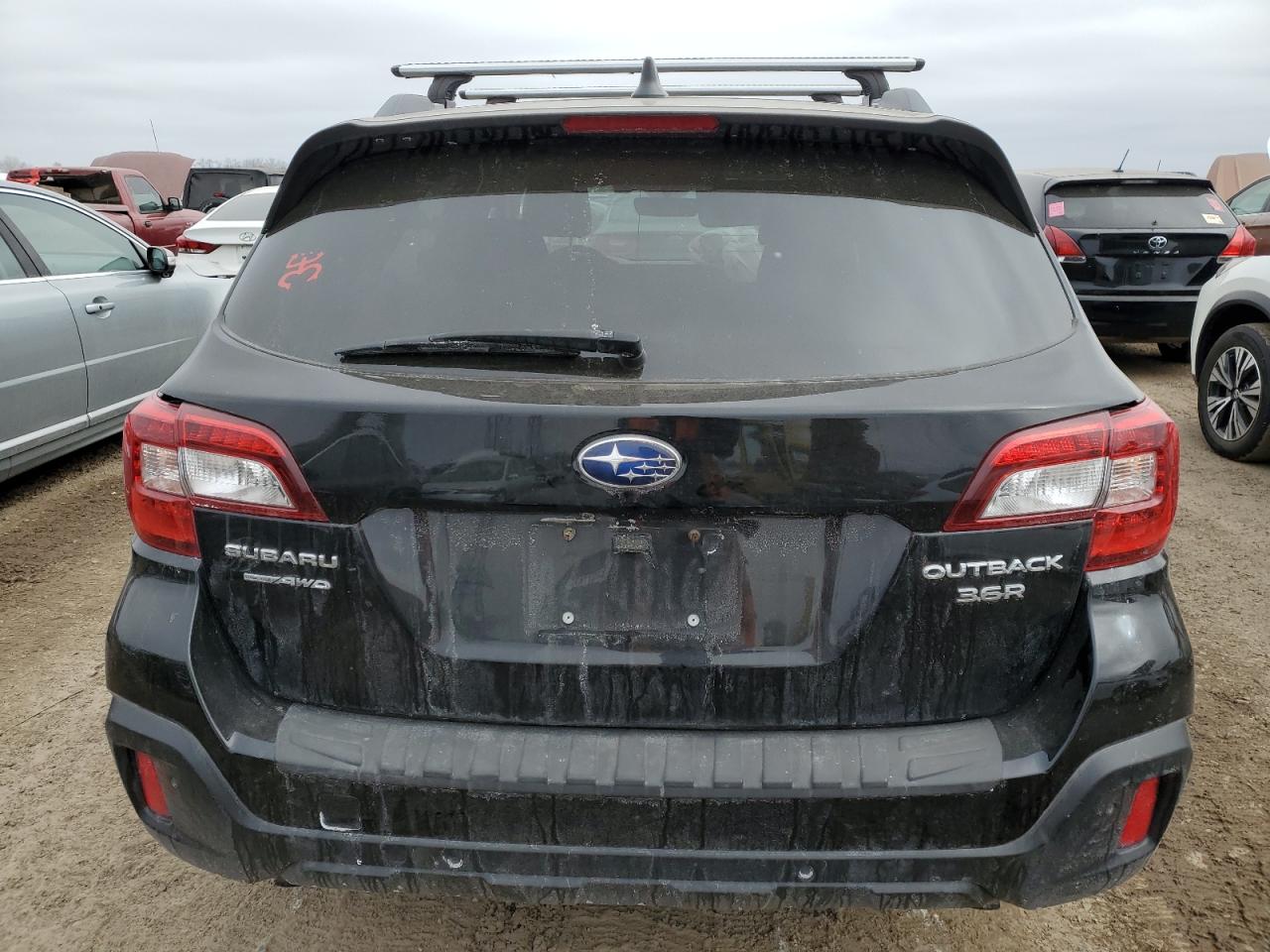 2018 Subaru Outback - Image 6