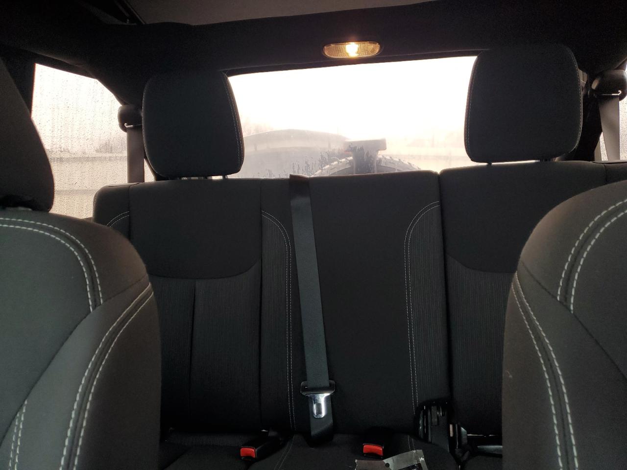 2018 Jeep Wrangler - Image 10