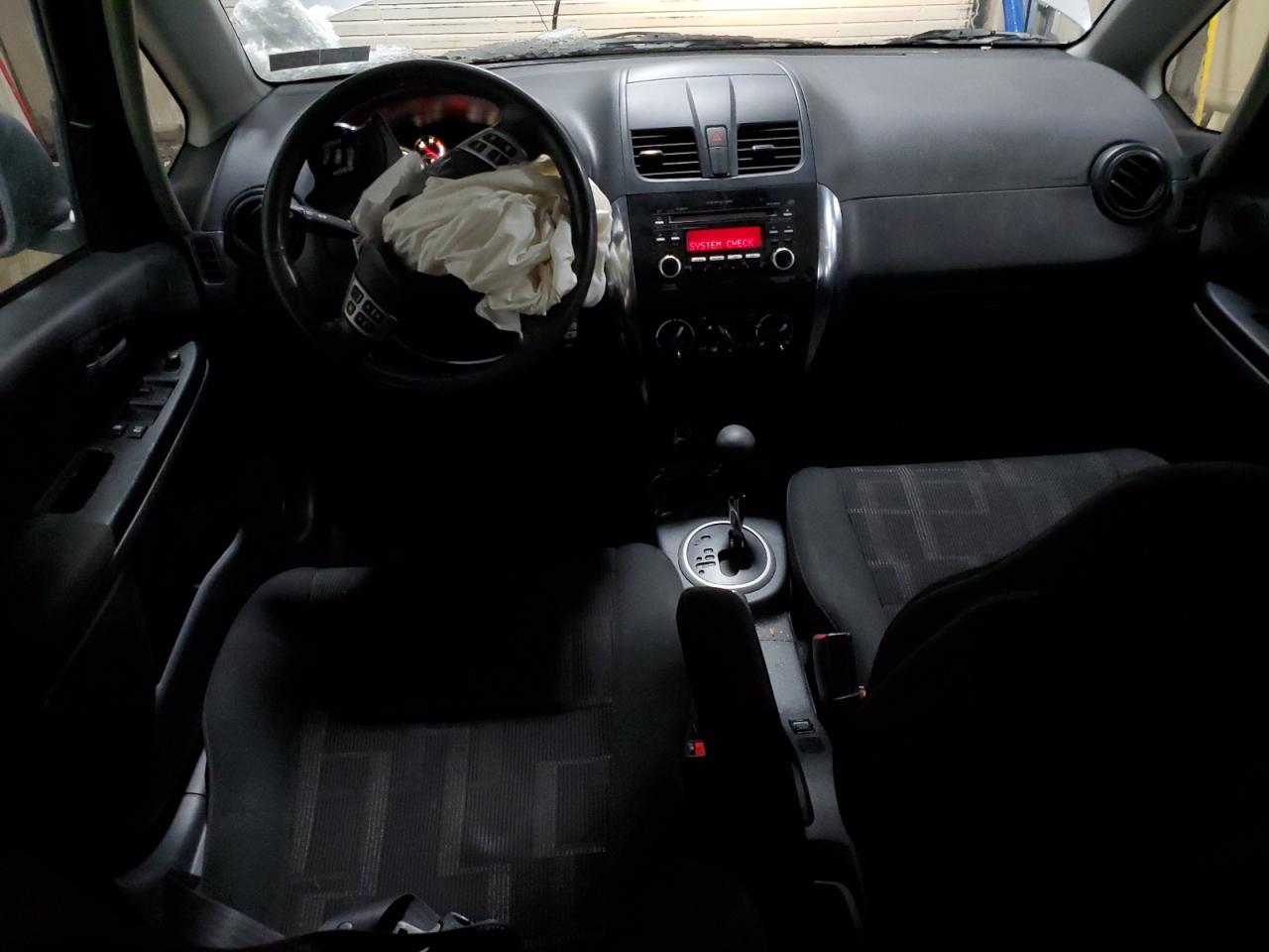 2011 Suzuki SX4 - Image 8
