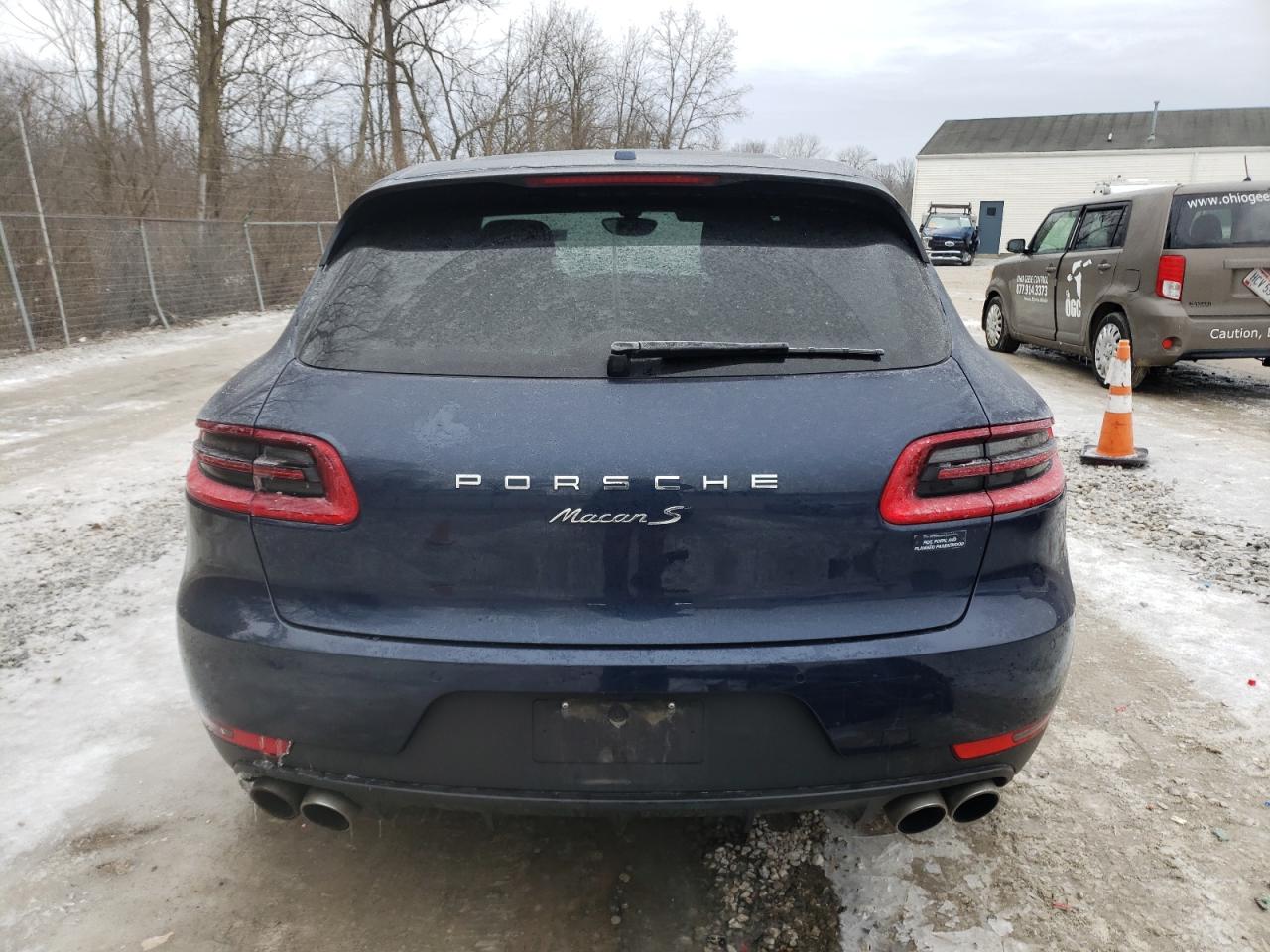 2016 Porsche Macan - Image 6