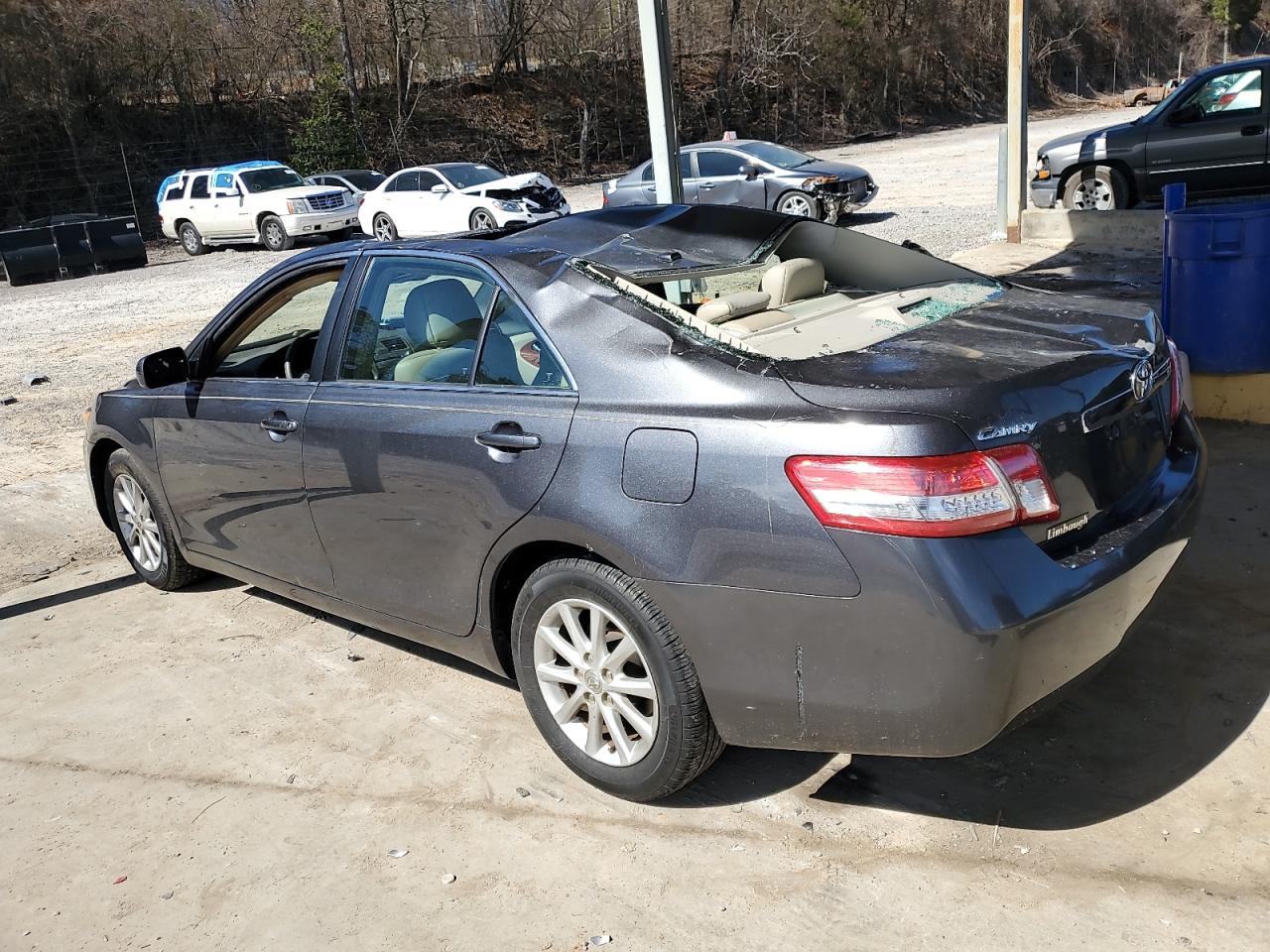 2011 Toyota Camry - Image 2