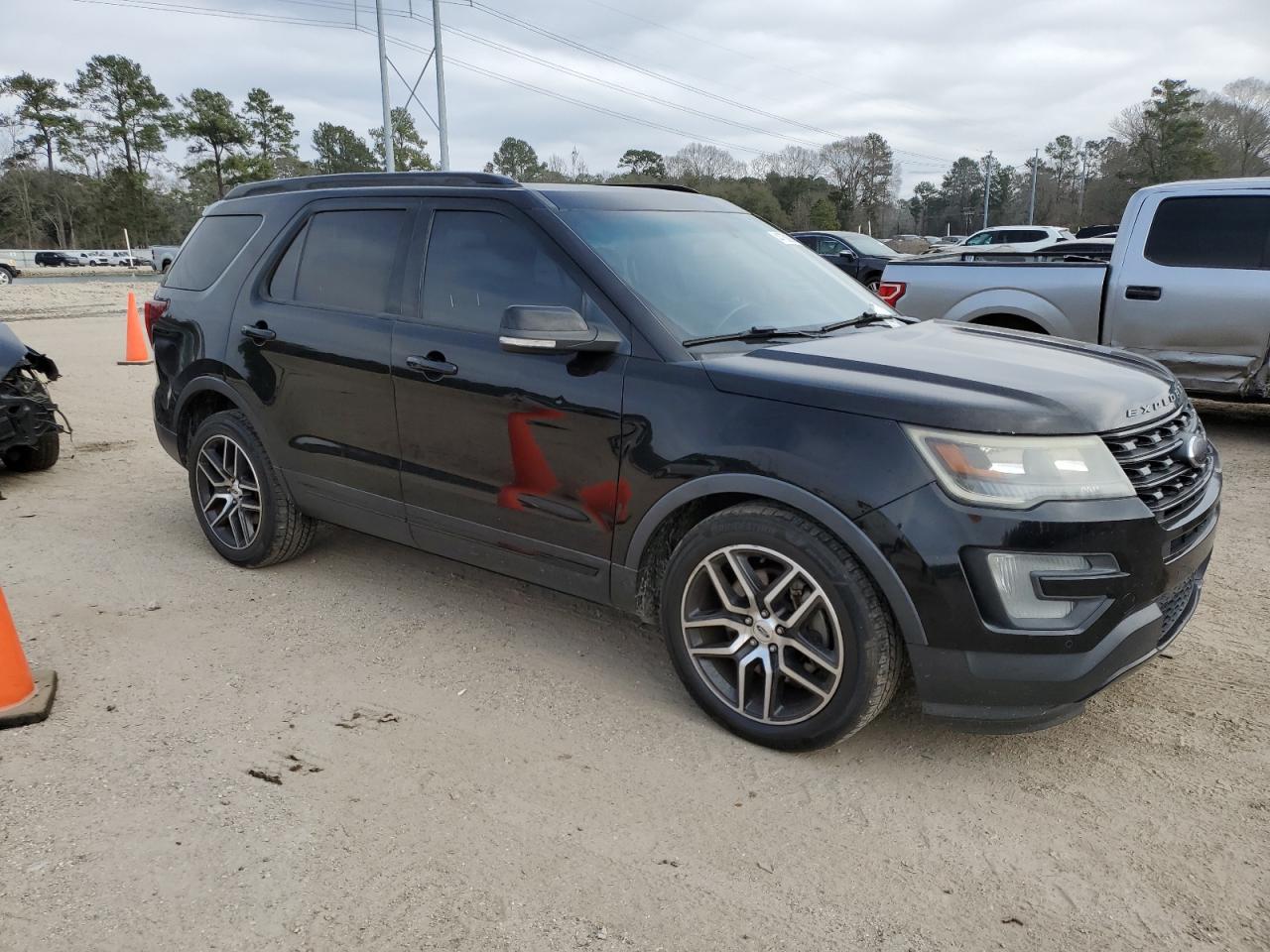 2016 Ford Explorer - Image 4