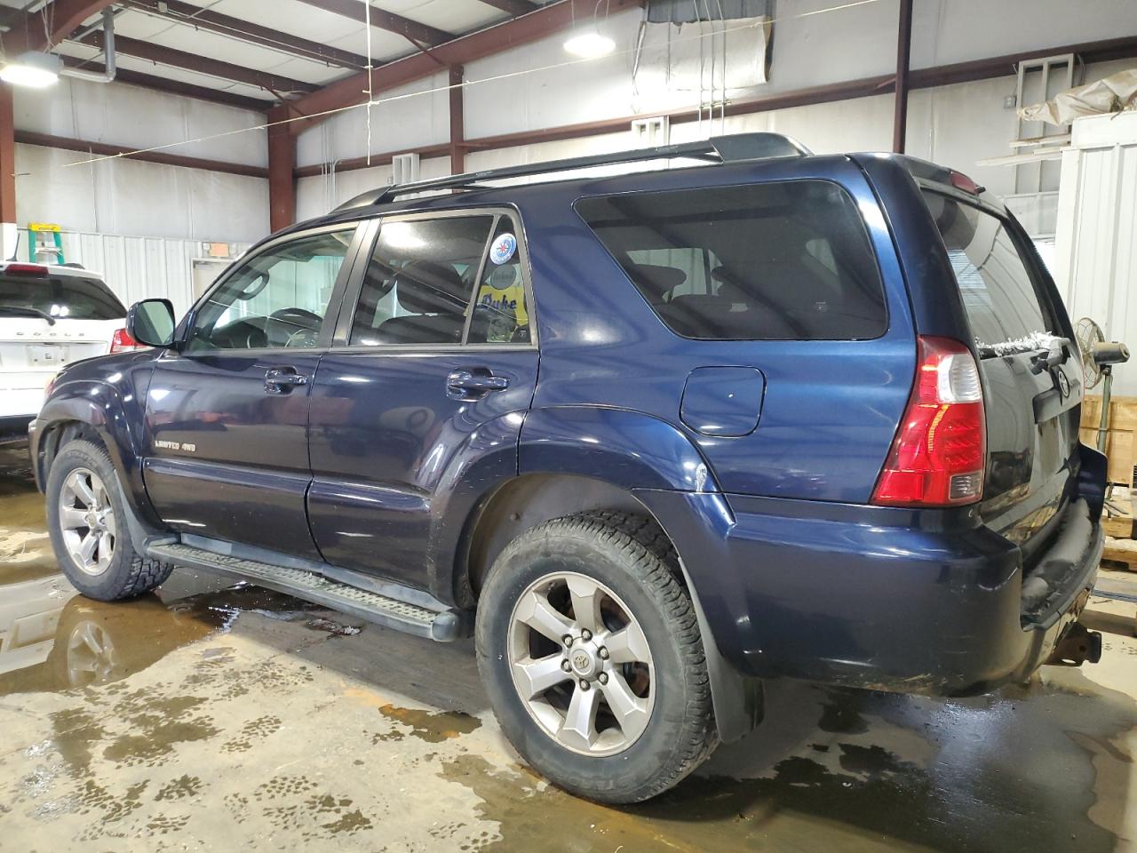 2007 Toyota 4Runner - Image 2