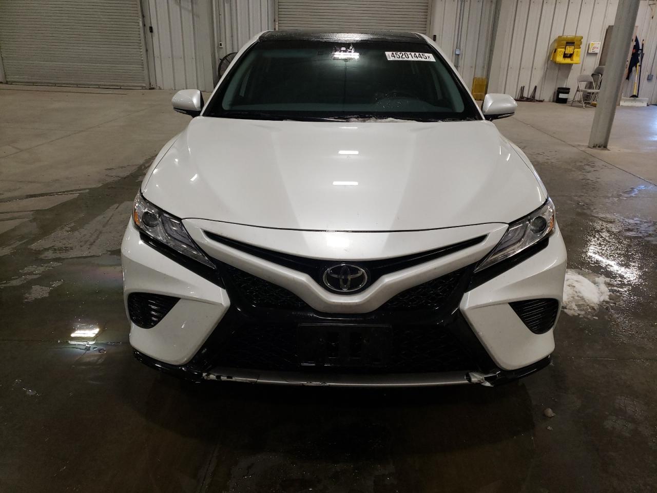 2020 Toyota Camry - Image 5
