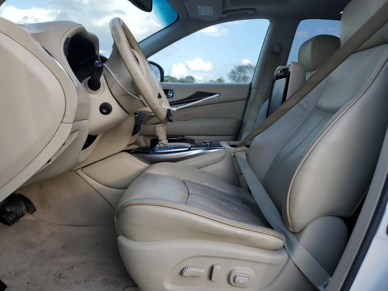 2013 Infiniti JX - Image 7