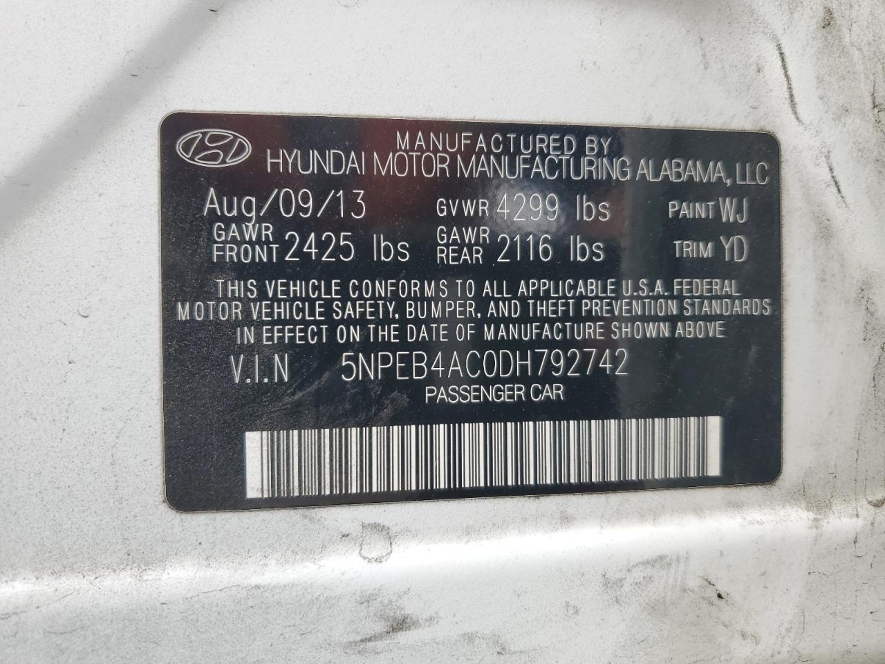 2013 Hyundai Sonata - Image 12