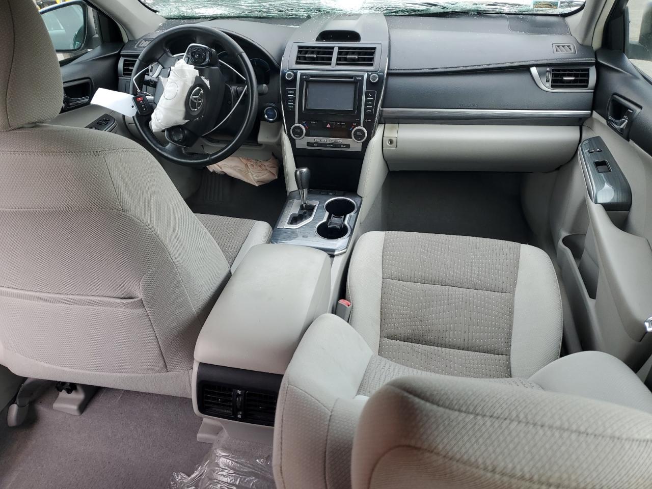 2013 Toyota Camry - Image 8