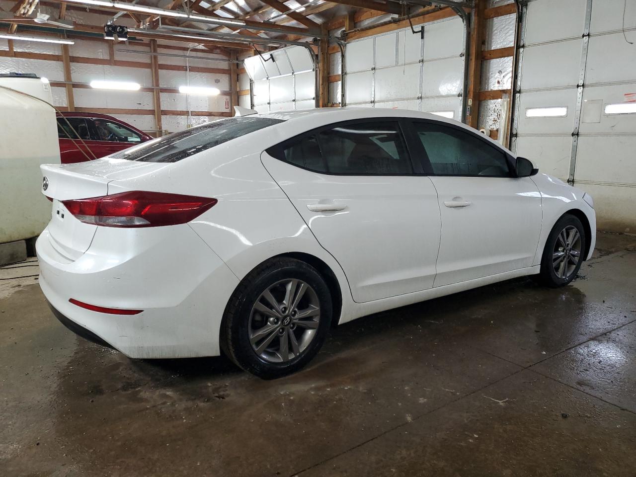 2018 Hyundai Elantra - Image 3
