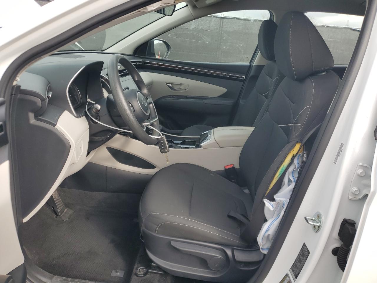 2022 Hyundai Tucson - Image 7