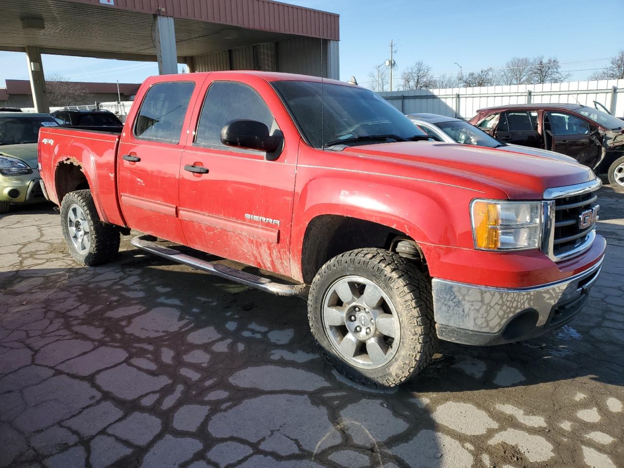 2011 GMC Sierra - Image 4