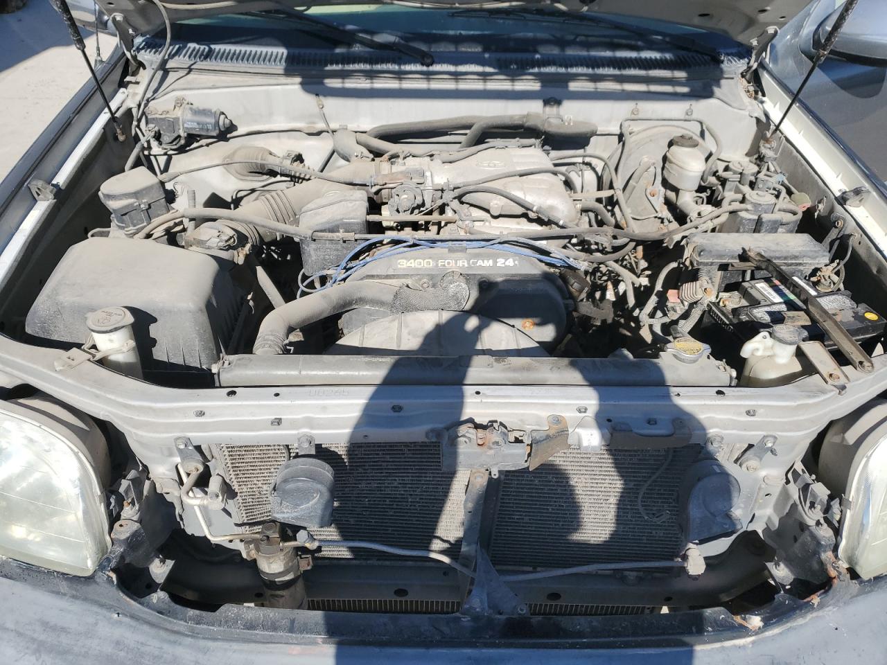 2001 Toyota Tundra - Image 11