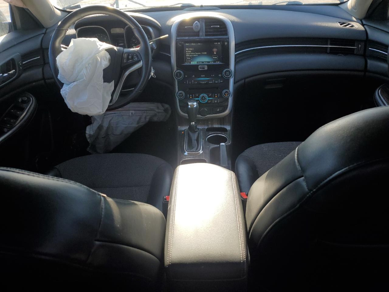 2015 Chevrolet Malibu - Image 8