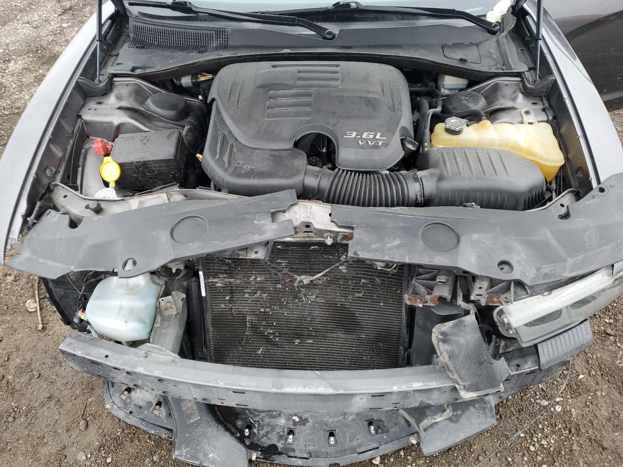 2014 Dodge Charger - Image 12