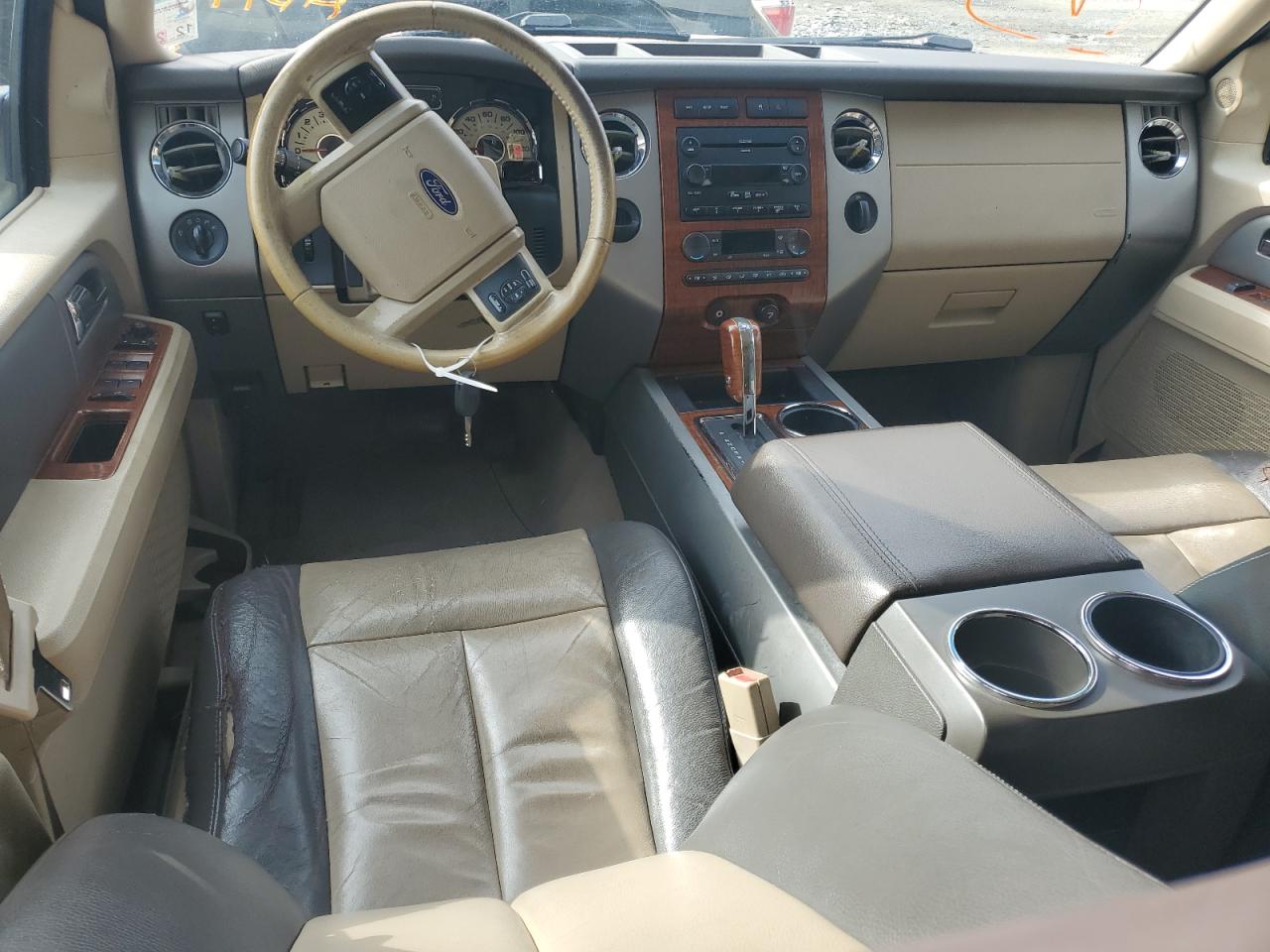 2007 Ford Expedition - Image 8
