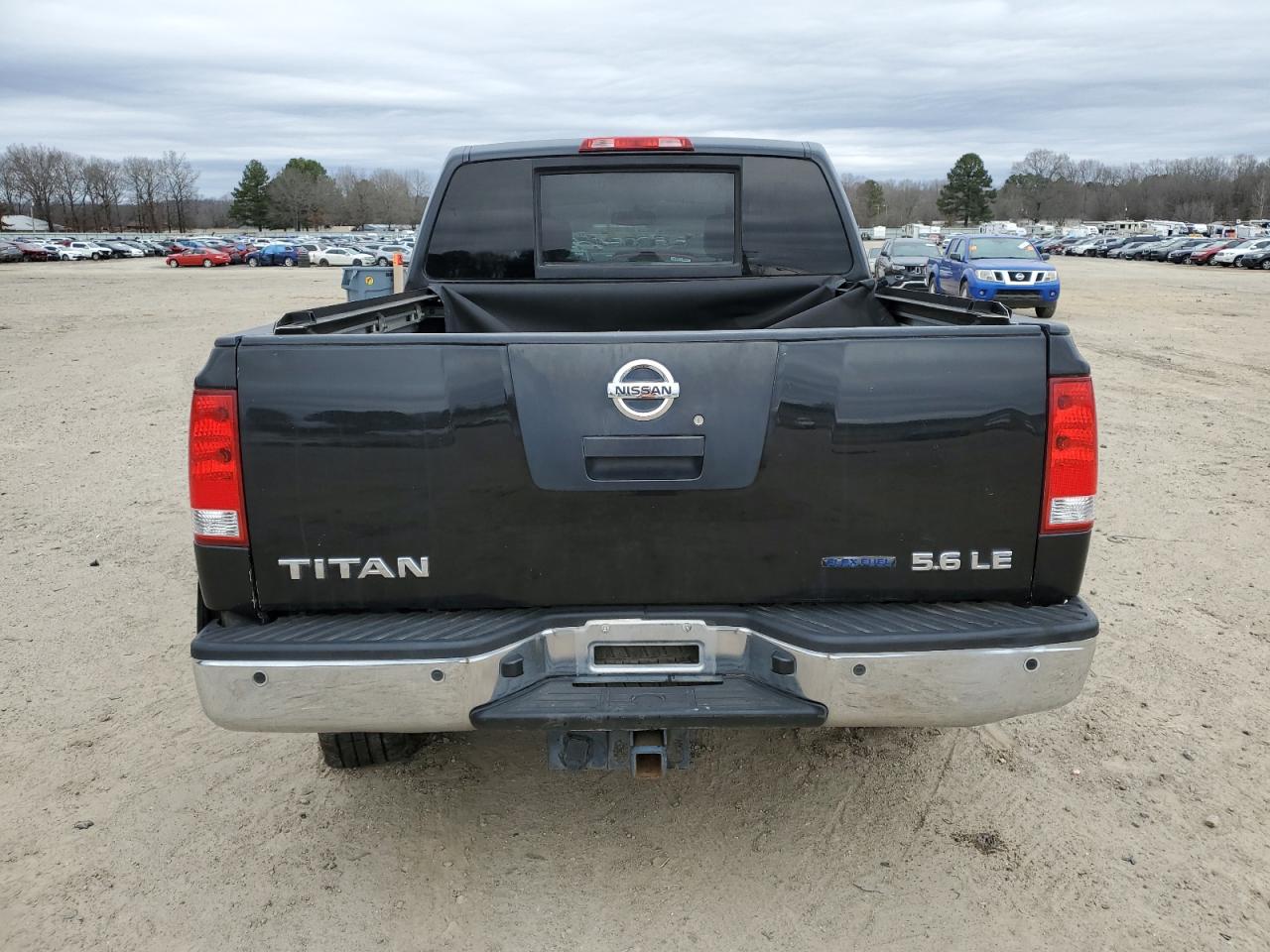 2010 Nissan Titan - Image 6