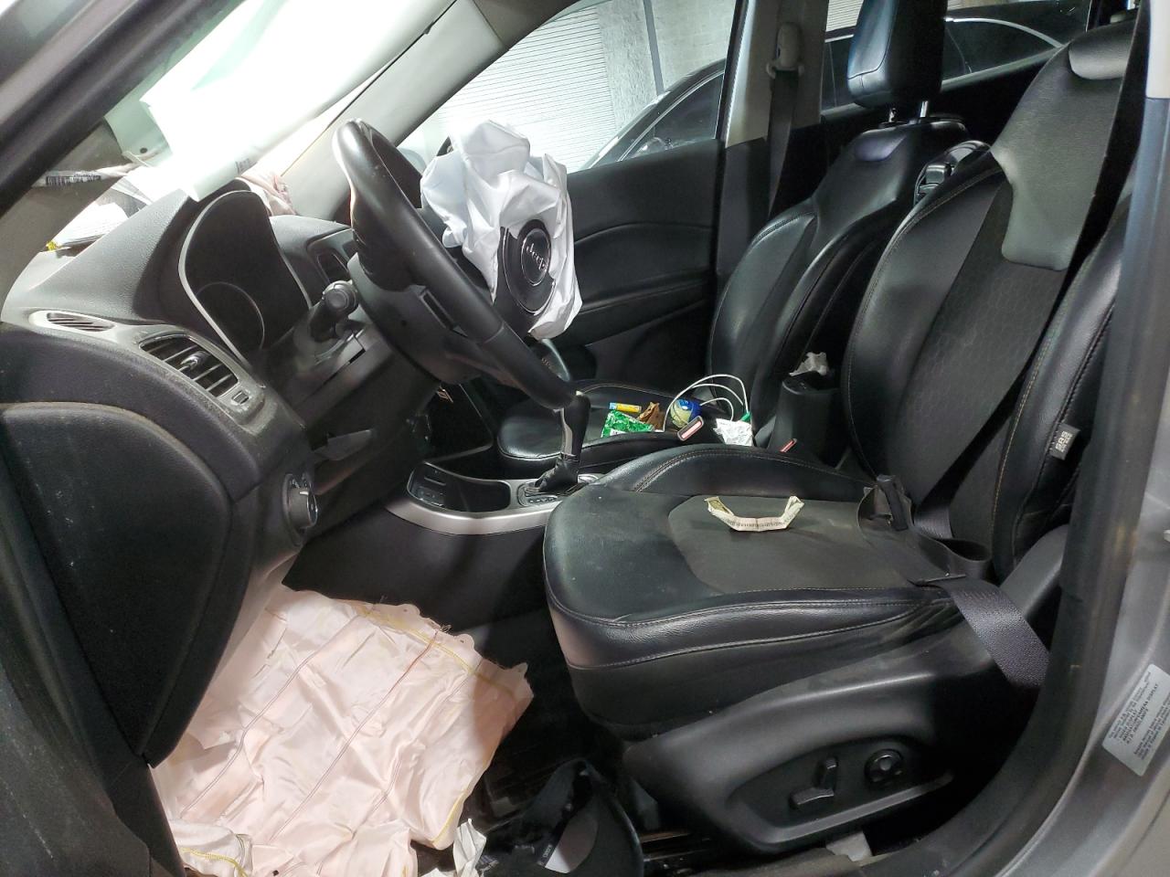 2017 Jeep Compass - Image 7