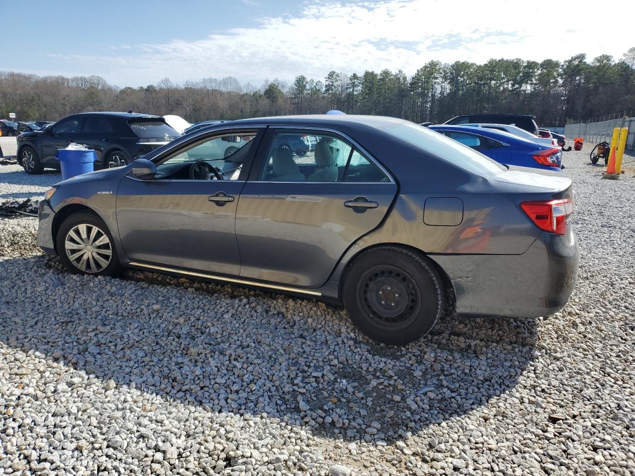 2014 Toyota Camry - Image 2