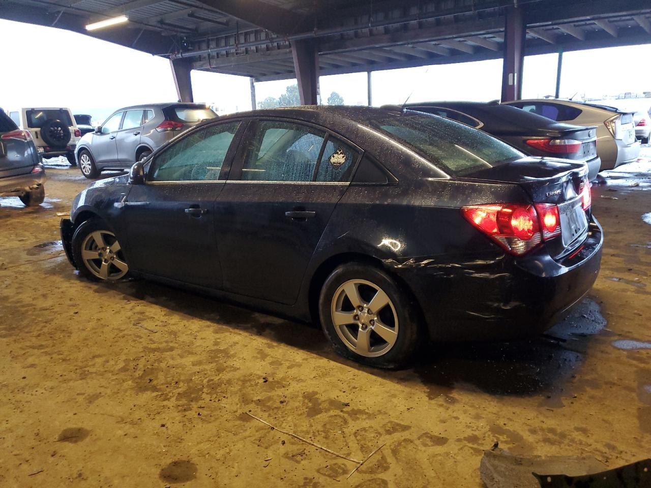 2015 Chevrolet Cruze - Image 2