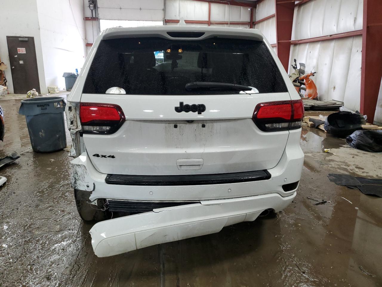 2018 Jeep Grand Cherokee - Image 6