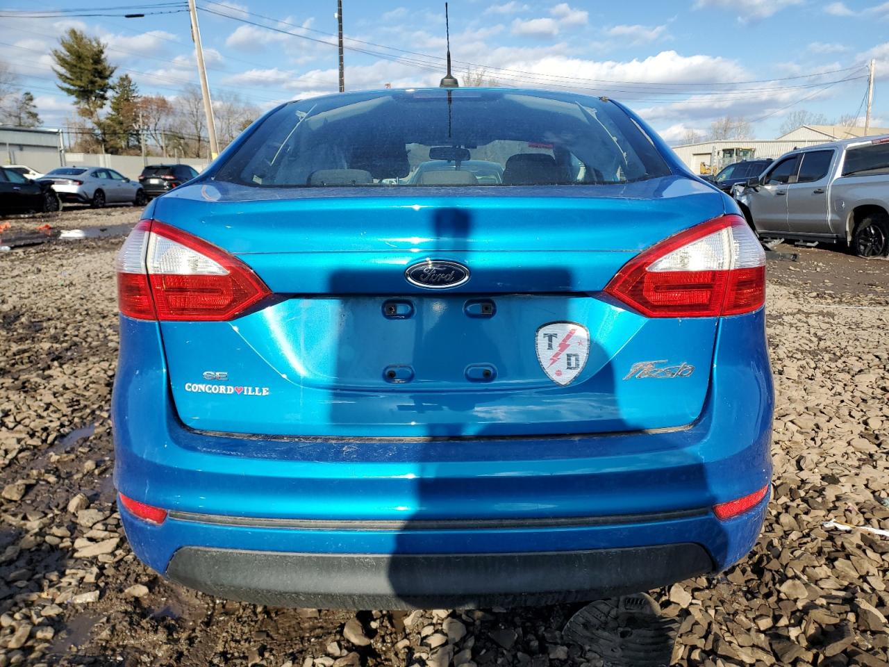 2015 Ford Fiesta - Image 6