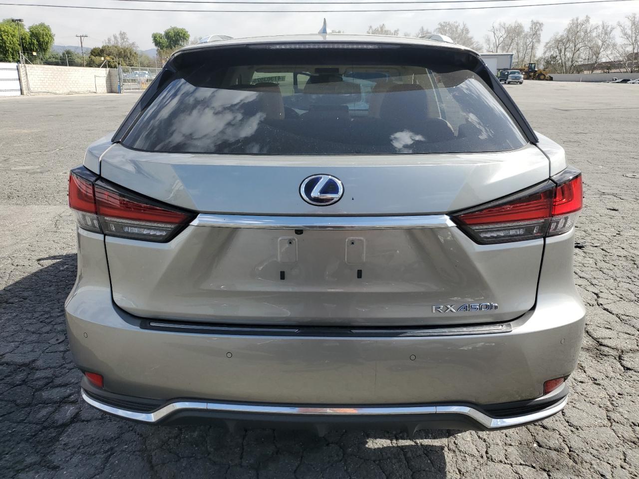 2021 Lexus RX - Image 6